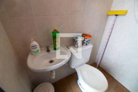 Casa à venda com 157m², 3 quartos e 3 vagas Casa à venda com 157m², 3 quartos e 3 vagasBanheiro de serviço