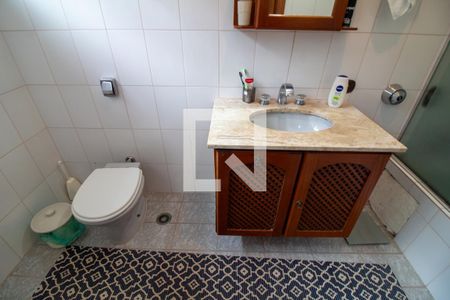 Casa à venda com 157m², 3 quartos e 3 vagas Casa à venda com 157m², 3 quartos e 3 vagasBanheiro da Suíte 3