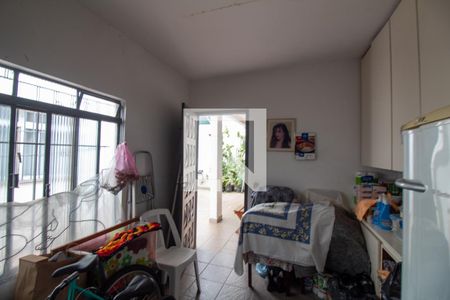 Casa à venda com 157m², 3 quartos e 3 vagas Casa à venda com 157m², 3 quartos e 3 vagasQuarto de Serviço