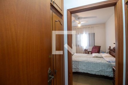 Casa à venda com 157m², 3 quartos e 3 vagas Casa à venda com 157m², 3 quartos e 3 vagasCloset da suíte 3