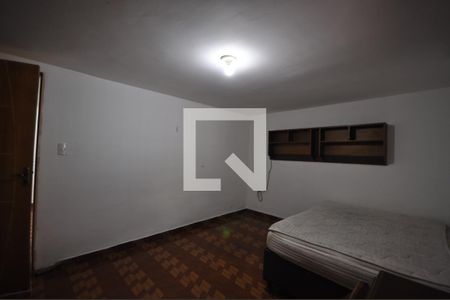 Quarto de casa para alugar com 1 quarto, 80m² em Parque Casa de Pedra, São Paulo
