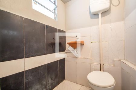 Banheiro de casa para alugar com 1 quarto, 35m² em Helena Maria, Osasco