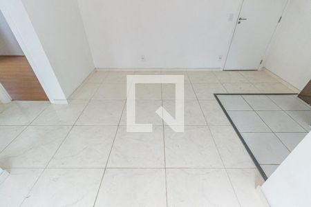 Sala de apartamento para alugar com 2 quartos, 50m² em Parada de Lucas, Rio de Janeiro