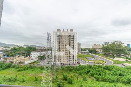 Sala de apartamento para alugar com 2 quartos, 50m² em Parada de Lucas, Rio de Janeiro