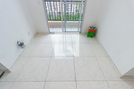 Sala de apartamento para alugar com 2 quartos, 50m² em Parada de Lucas, Rio de Janeiro