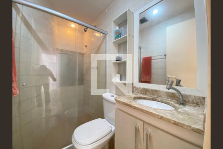 Apartamento à venda com 50m², 2 quartos e 1 vaga Apartamento à venda com 50m², 2 quartos e 1 vagaBanheiro