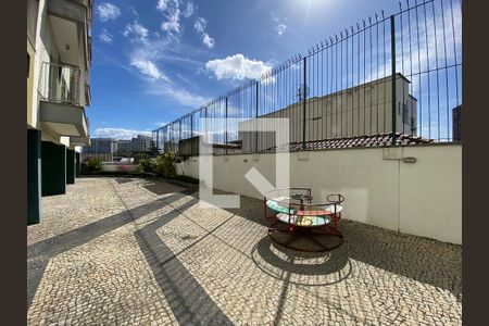 Apartamento à venda com 50m², 2 quartos e 1 vaga Apartamento à venda com 50m², 2 quartos e 1 vagaÁrea comum - Playground