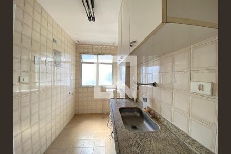 Apartamento à venda com 50m², 2 quartos e 1 vaga Apartamento à venda com 50m², 2 quartos e 1 vagaCozinha
