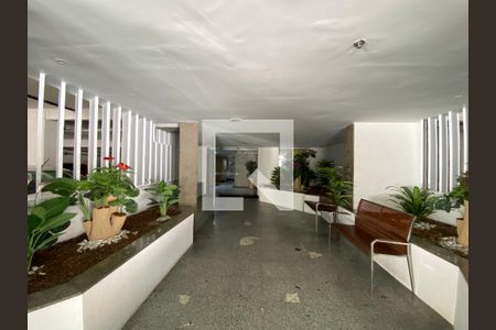 Apartamento à venda com 50m², 2 quartos e 1 vaga Apartamento à venda com 50m², 2 quartos e 1 vagaHall social