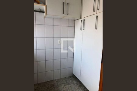 Casa à venda com 4 quartos, 300m² em Parque dos Passaros, São Bernardo do Campo