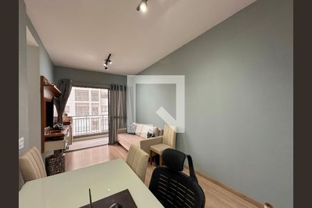 Sala de apartamento à venda com 3 quartos, 71m² em Santo Amaro, São Paulo