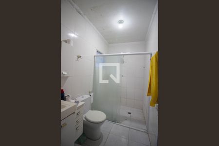 Banheiro da Suíte de casa para alugar com 3 quartos, 263m² em Vila Monte Santo, São Paulo