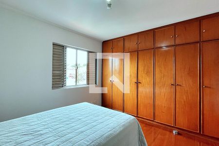 Quarto 1 de casa à venda com 4 quartos, 180m² em Vila Galvão, Guarulhos