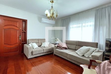 Sala de casa à venda com 4 quartos, 180m² em Vila Galvão, Guarulhos