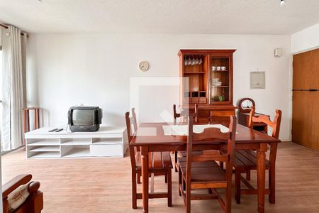 Sala de apartamento para alugar com 1 quarto, 48m² em Perdizes, São Paulo