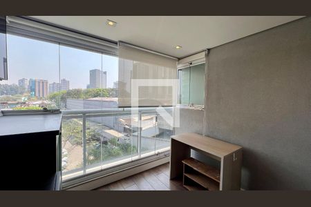 varanda de apartamento para alugar com 1 quarto, 45m² em Pinheiros, São Paulo