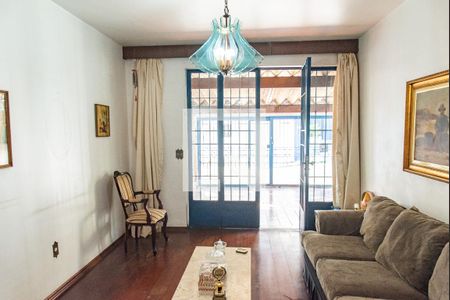 Sala de casa para alugar com 5 quartos, 240m² em Vila Mariana, São Paulo