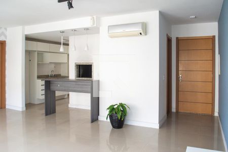 Sala de apartamento à venda com 3 quartos, 104m² em Cavalhada, Porto Alegre