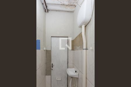 Banheiro de kitnet/studio à venda com 1 quarto, 25m² em Havaí, Belo Horizonte