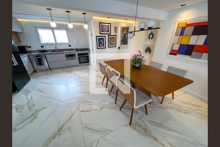 Cozinha de apartamento à venda com 5 quartos, 222m² em Água Branca, São Paulo