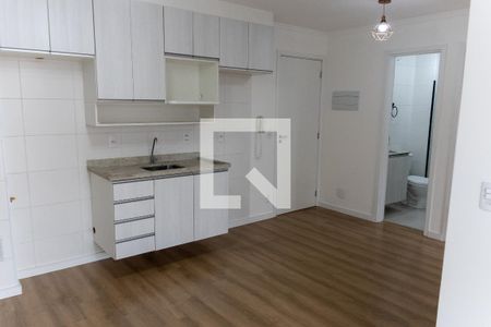 Sala de apartamento para alugar com 2 quartos, 42m² em Presidente Altino, Osasco