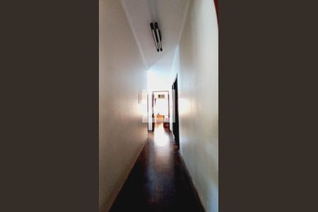 Corredor  de casa à venda com 5 quartos, 153m² em Parque Industrial, Campinas