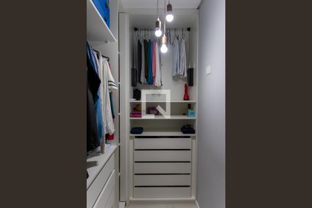 Closet  de apartamento à venda com 2 quartos, 52m² em Centro, Osasco