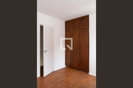 Quarto de casa para alugar com 3 quartos, 200m² em Jardim Bonfiglioli, São Paulo
