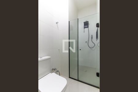 Banheiro de apartamento para alugar com 1 quarto, 39m² em Perdizes, São Paulo