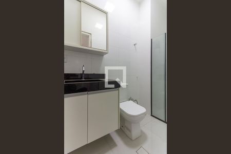 Banheiro de apartamento para alugar com 1 quarto, 39m² em Perdizes, São Paulo