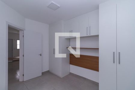 Quarto 1 de apartamento à venda com 2 quartos, 44m² em Vila Graciosa, São Paulo