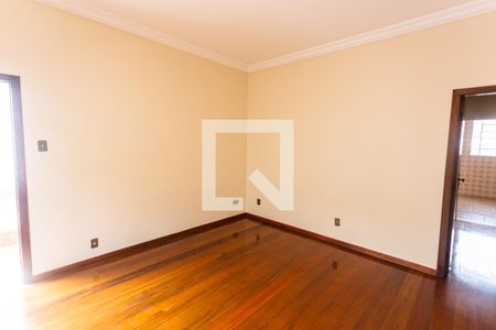 Sala de casa para alugar com 5 quartos, 560m² em Lagoinha, Belo Horizonte