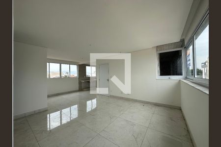 Sala de apartamento à venda com 3 quartos, 95m² em Ana Lúcia, Belo Horizonte