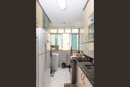 Apartamento à venda com 61m², 2 quartos e 1 vaga Apartamento à venda com 61m², 2 quartos e 1 vagaCozinha