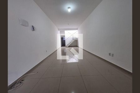 Casa à venda com 3 quartos, 119m² em Jardim Maria Estela, São Paulo
