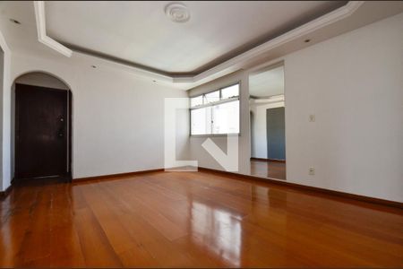 Sala de apartamento para alugar com 3 quartos, 90m² em Vila Suzana, Belo Horizonte