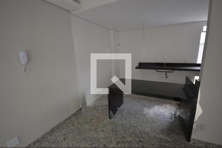 Apartamento à venda com 2 quartos, 66m² em Anchieta, Belo Horizonte