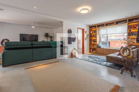 Sala de casa à venda com 2 quartos, 300m² em Vila Madalena, São Paulo