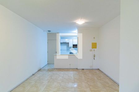Sala de apartamento à venda com 3 quartos, 70m² em Rio Pequeno, São Paulo