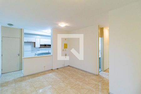 Sala de apartamento à venda com 3 quartos, 70m² em Rio Pequeno, São Paulo