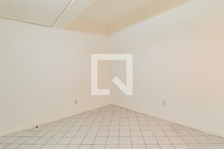 Dormitório de apartamento para alugar com 1 quarto, 32m² em Chácara das Pedras, Porto Alegre