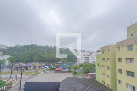 Vista de apartamento para alugar com 2 quartos, 75m² em Jardim Tres Marias, Guarujá