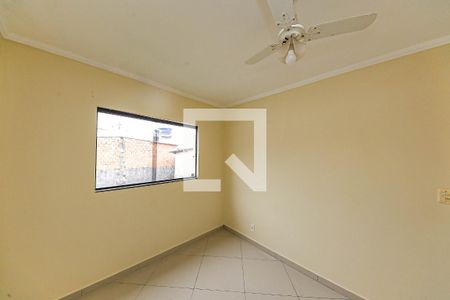 Quarto 1 de casa para alugar com 2 quartos, 100m² em Cidade São Mateus, São Paulo