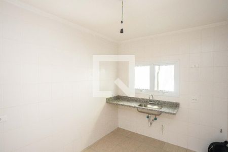 Casa à venda com 140m², 3 quartos e 2 vagas Casa à venda com 140m², 3 quartos e 2 vagasCozinha