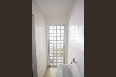 Casa à venda com 140m², 3 quartos e 2 vagas Casa à venda com 140m², 3 quartos e 2 vagasÁrea de Serviço