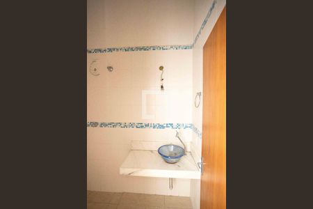 Casa à venda com 140m², 3 quartos e 2 vagas Casa à venda com 140m², 3 quartos e 2 vagasBanheiro Social