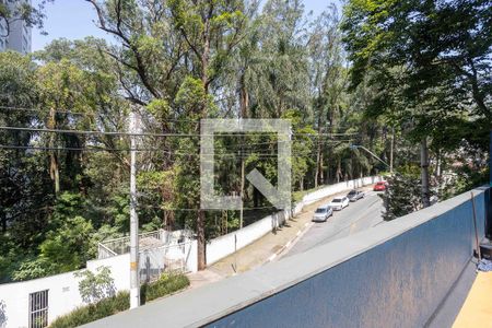 Casa à venda com 140m², 3 quartos e 2 vagas Casa à venda com 140m², 3 quartos e 2 vagasÁrea comum