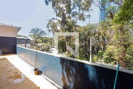 Casa à venda com 140m², 3 quartos e 2 vagas Casa à venda com 140m², 3 quartos e 2 vagasÁrea comum