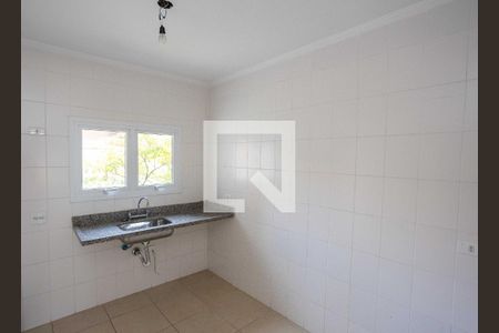 Casa à venda com 140m², 3 quartos e 2 vagas Casa à venda com 140m², 3 quartos e 2 vagasCozinha