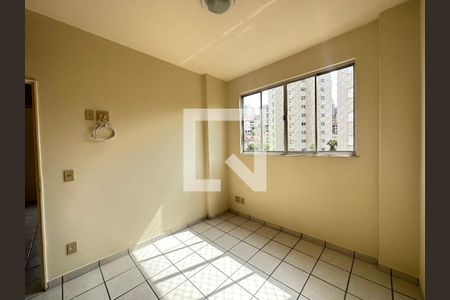 Quarto 2 de apartamento para alugar com 2 quartos, 70m² em Serra, Belo Horizonte